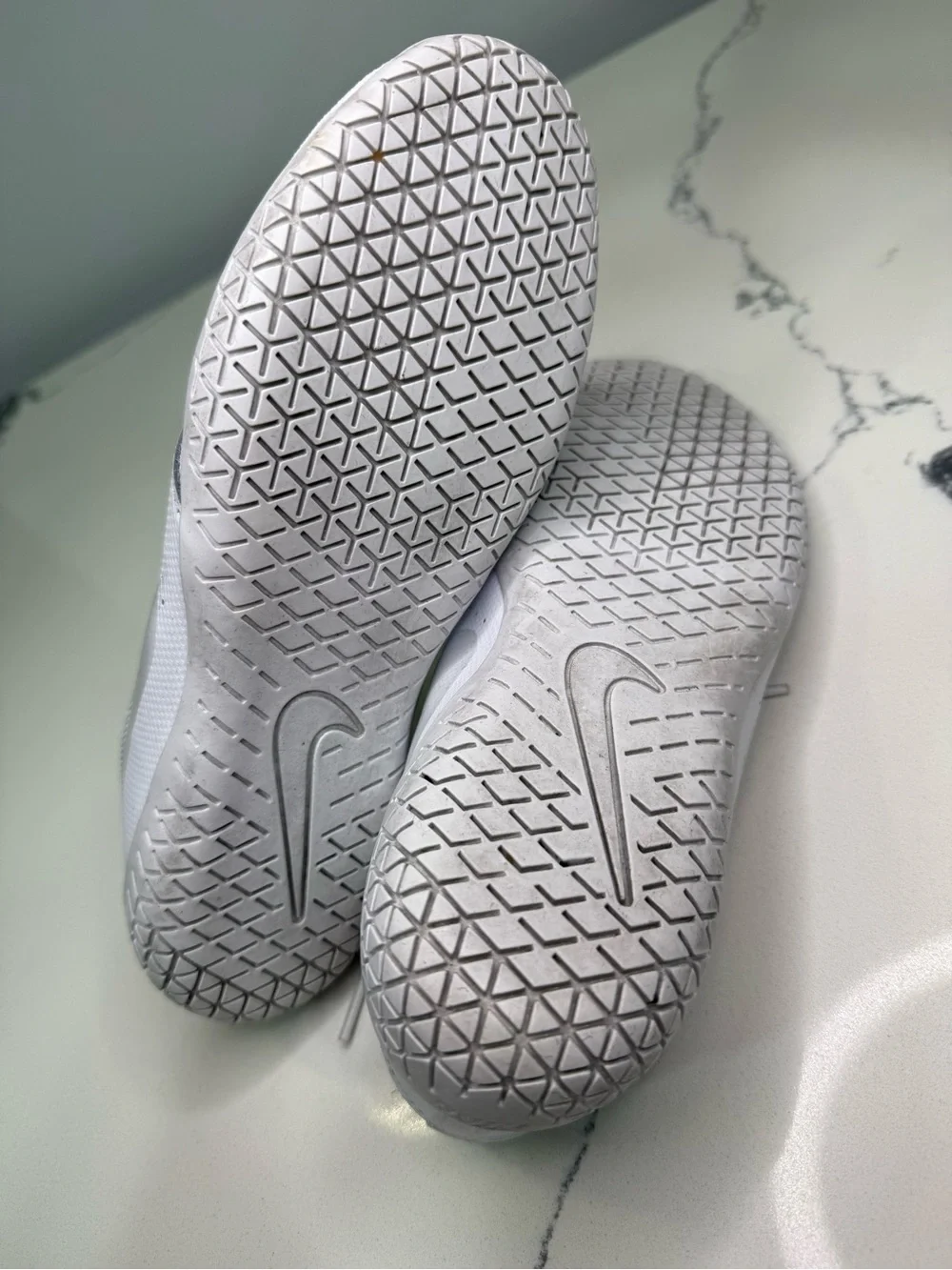 Nike Women's Sideline IV Cheerleading Shoes - White/Pure Platinum Size 6.5